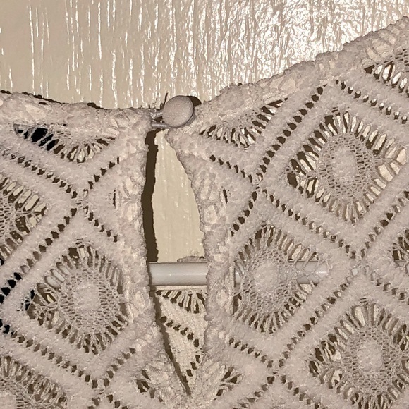 Puffy Sleeved Top from Express - Picture 9 of 11